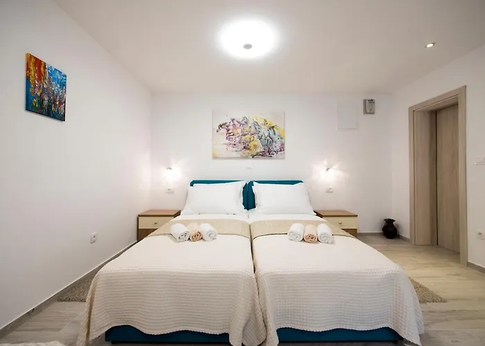 Apartments Maraton